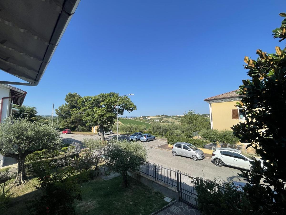 Oasi Di Relax Appartement Santa Maria di Scacciano Buitenkant foto